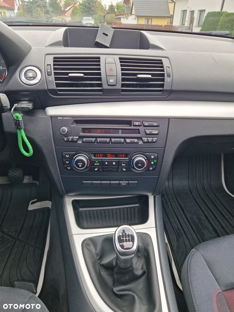 BMW Seria 1 - 18