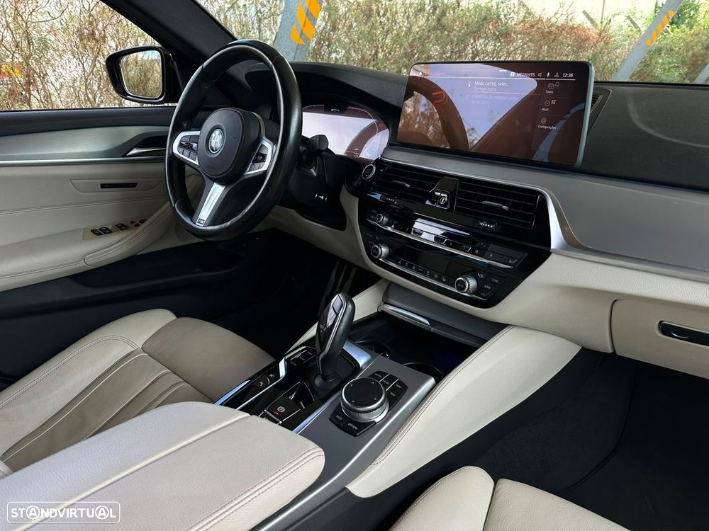 BMW 530 e iPerformance Pack M - 12