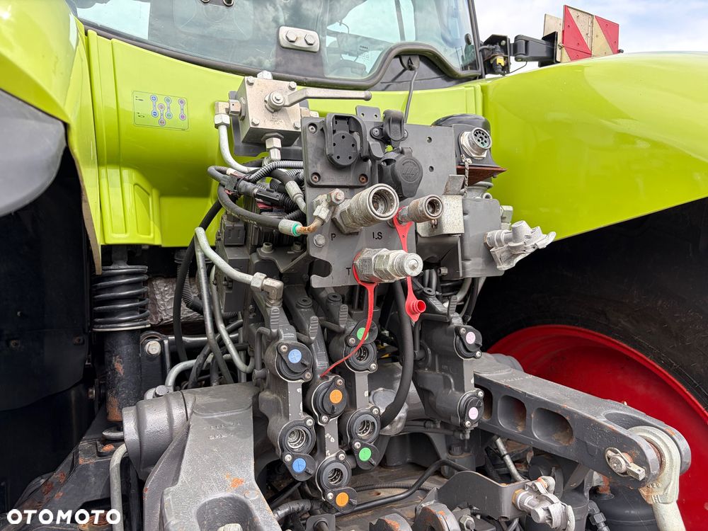 Claas Axion 870 - 21