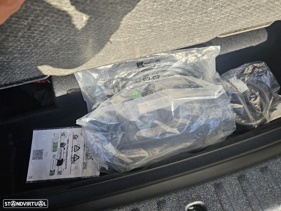 BMW X1 xDrive25e - 14