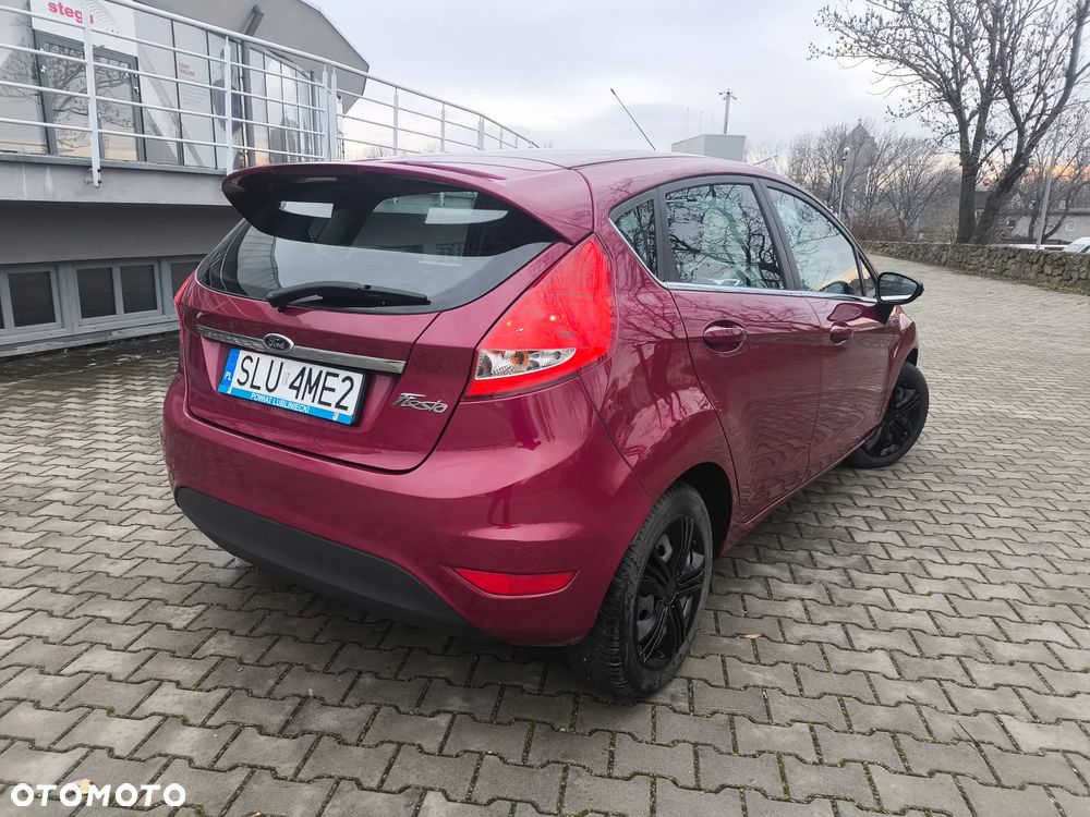 Ford Fiesta 1.6 Ti-VCT Titanium - 11