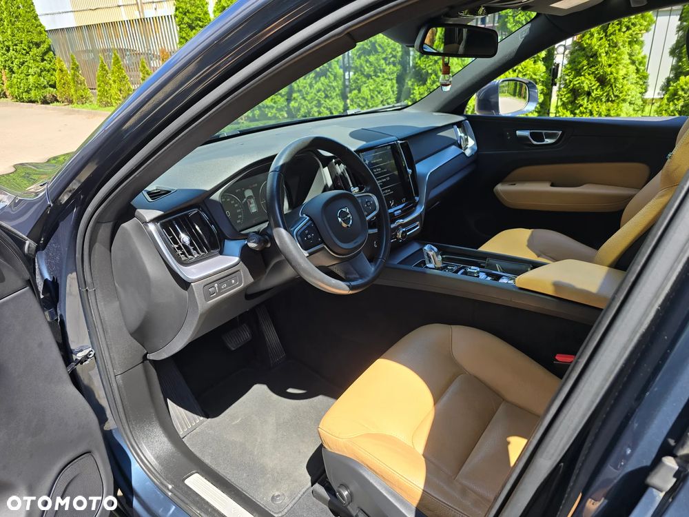 Volvo XC 60 T8 AWD Recharge Geartronic Inscription - 9