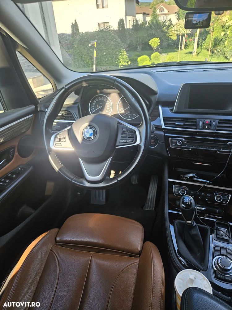 BMW Seria 2 218d Luxury Line - 10