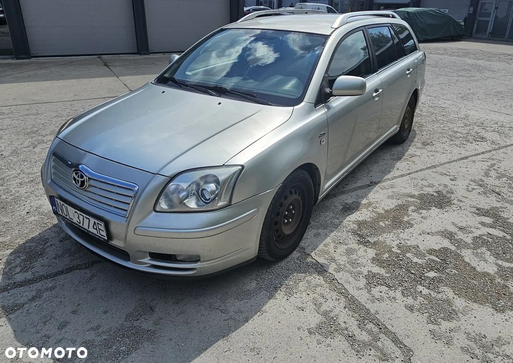 Toyota Avensis 2.0 D-4D Sol - 1