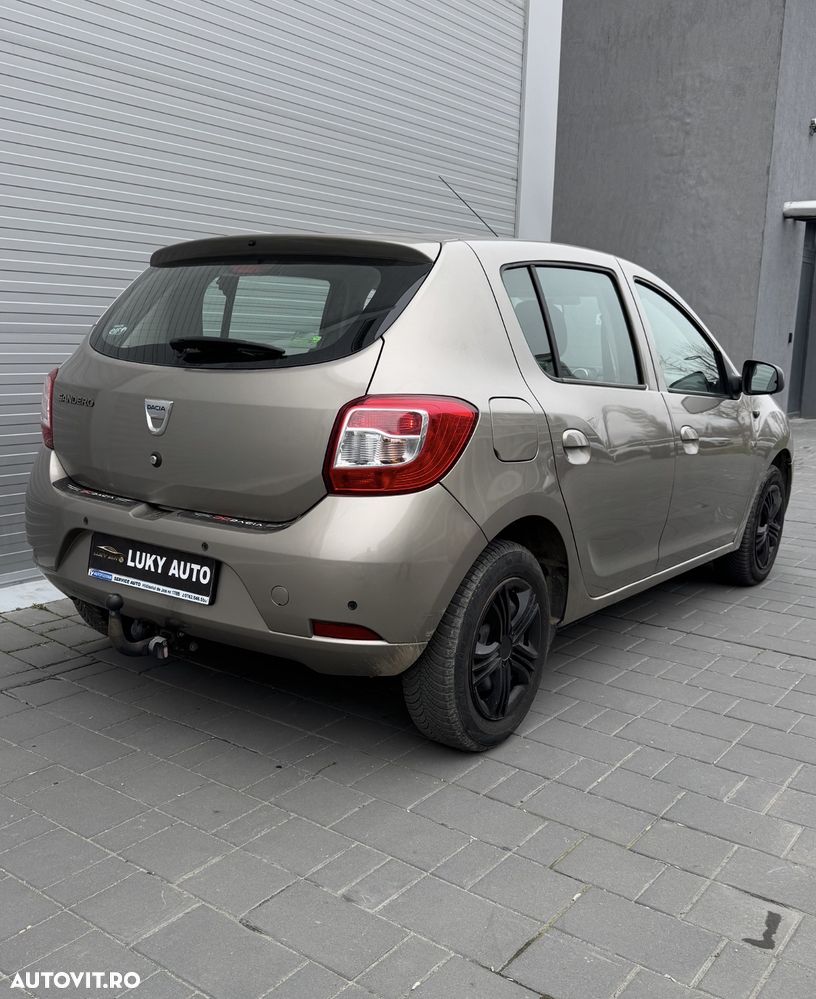 Dacia Sandero - 3