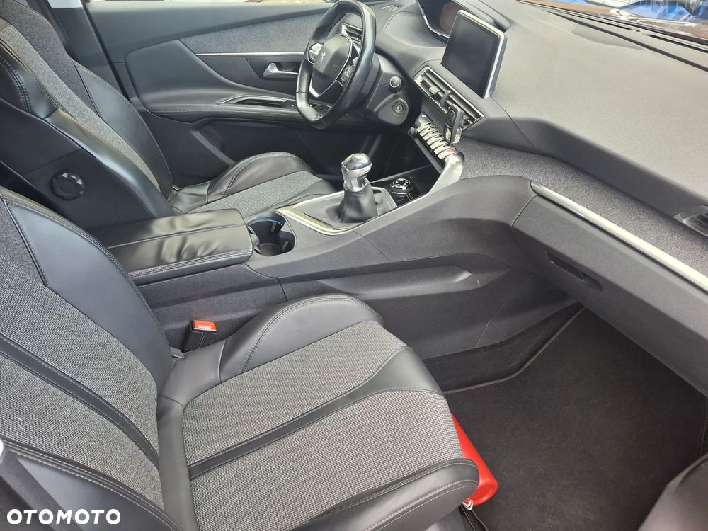 Peugeot 3008 HDi 115 Business-Line - 13