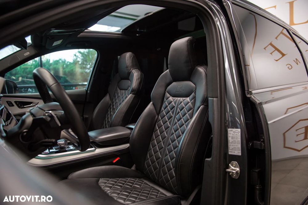 Audi SQ7 TFSI quattro tiptronic - 14