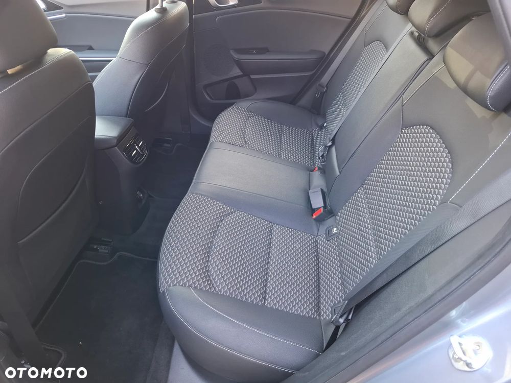 Kia Ceed 1.5 T-GDI L - 28