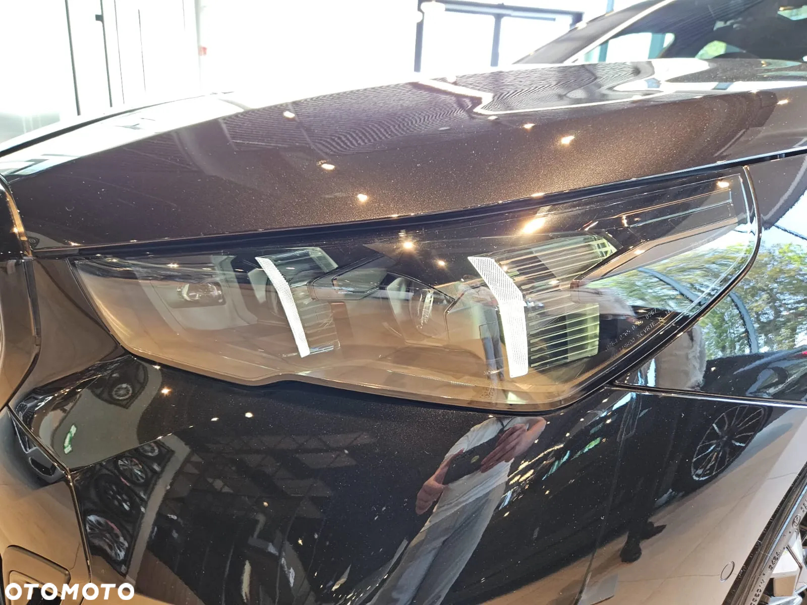 BMW Seria 5 550e xDrive - 18