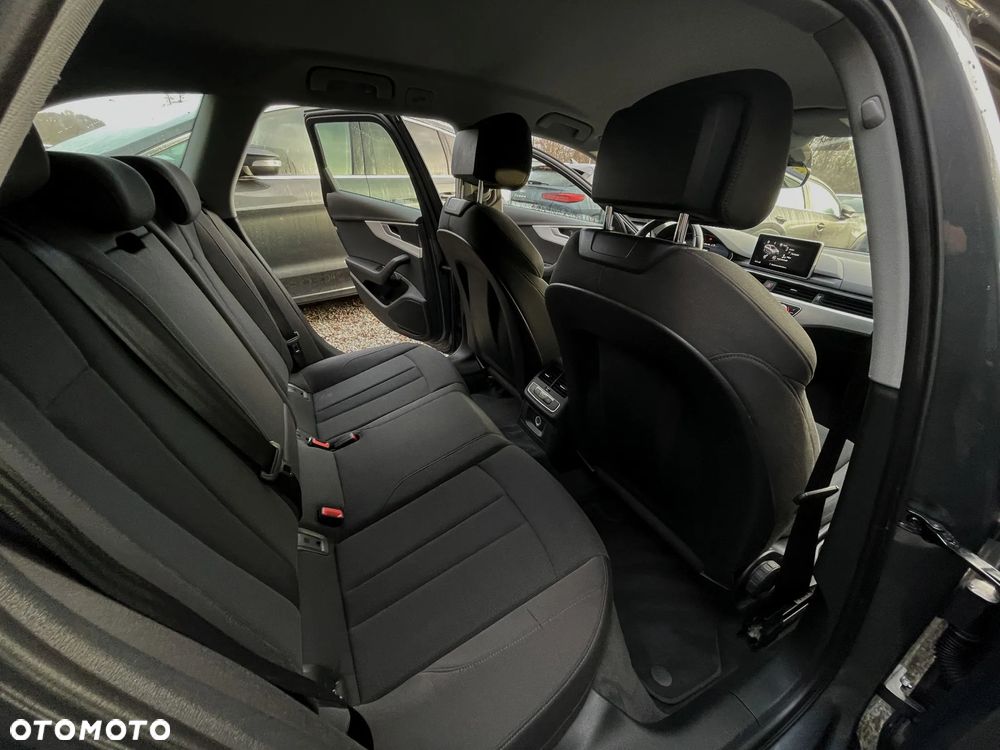 Audi A4 Avant 2.0 TDI ultra S tronic sport - 17
