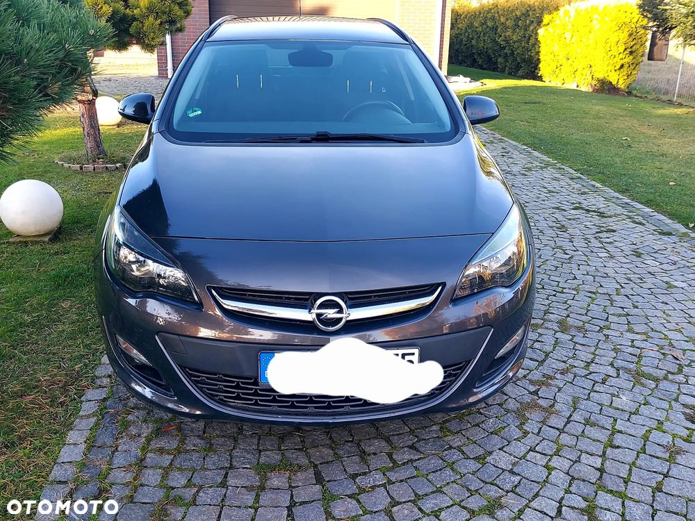 Opel Astra 1.4 Turbo Design Edition - 10