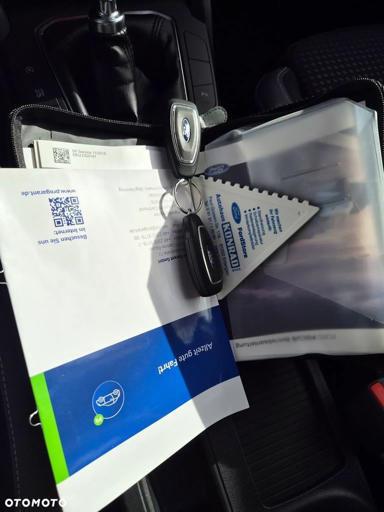 Ford Focus 1.0 EcoBoost Start-Stopp-System TITANIUM STYLE - 27