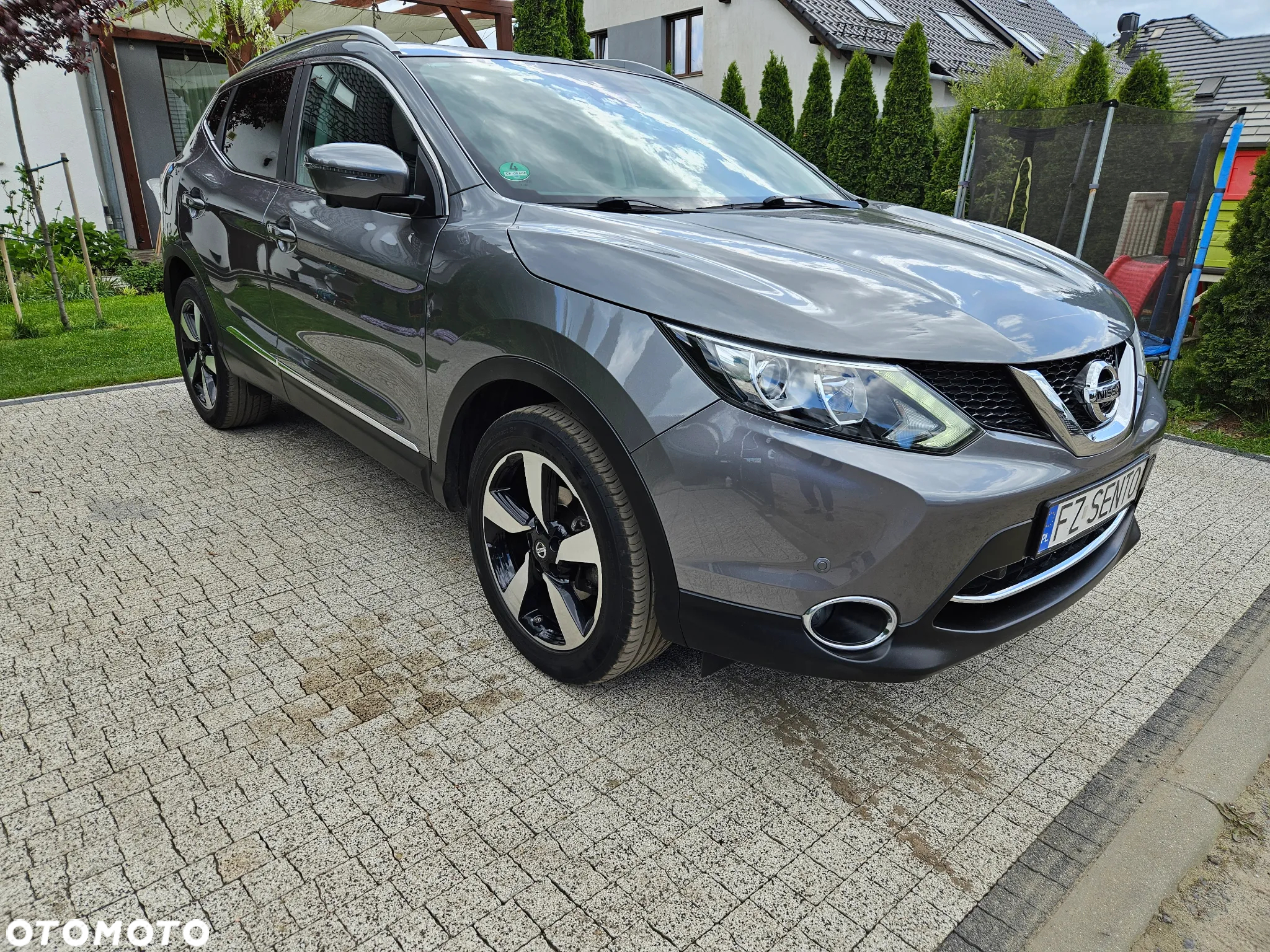 Nissan Qashqai 1.2 DIG-T N-Connecta EU6 - 4