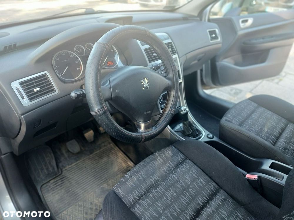 Peugeot 307 - 11