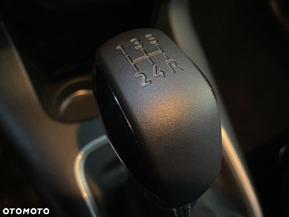 Citroën C3 1.2 PureTech Shine - 15