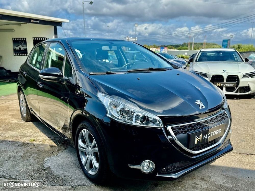 Peugeot 208 1.2 VTi SE Style - 16