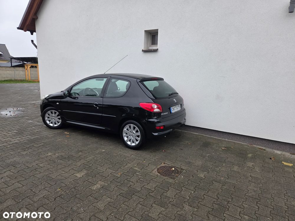 Peugeot 206 plus - 11