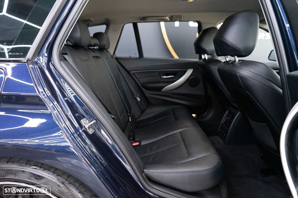 BMW 320 d Auto Pack M - 50