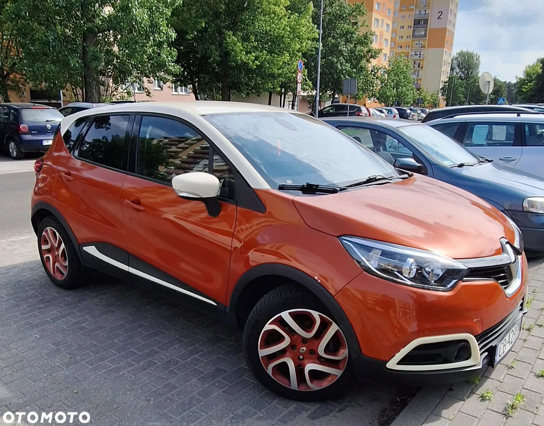 Renault Captur 1.2 TCe Zen EDC - 4