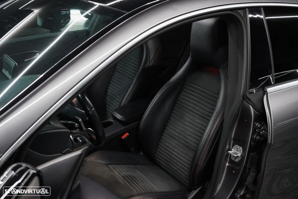 Mercedes-Benz CLA 220 d Shooting Brake AMG Line Aut. - 17