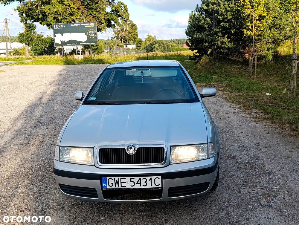 Skoda Octavia 1.4 Tour - 4