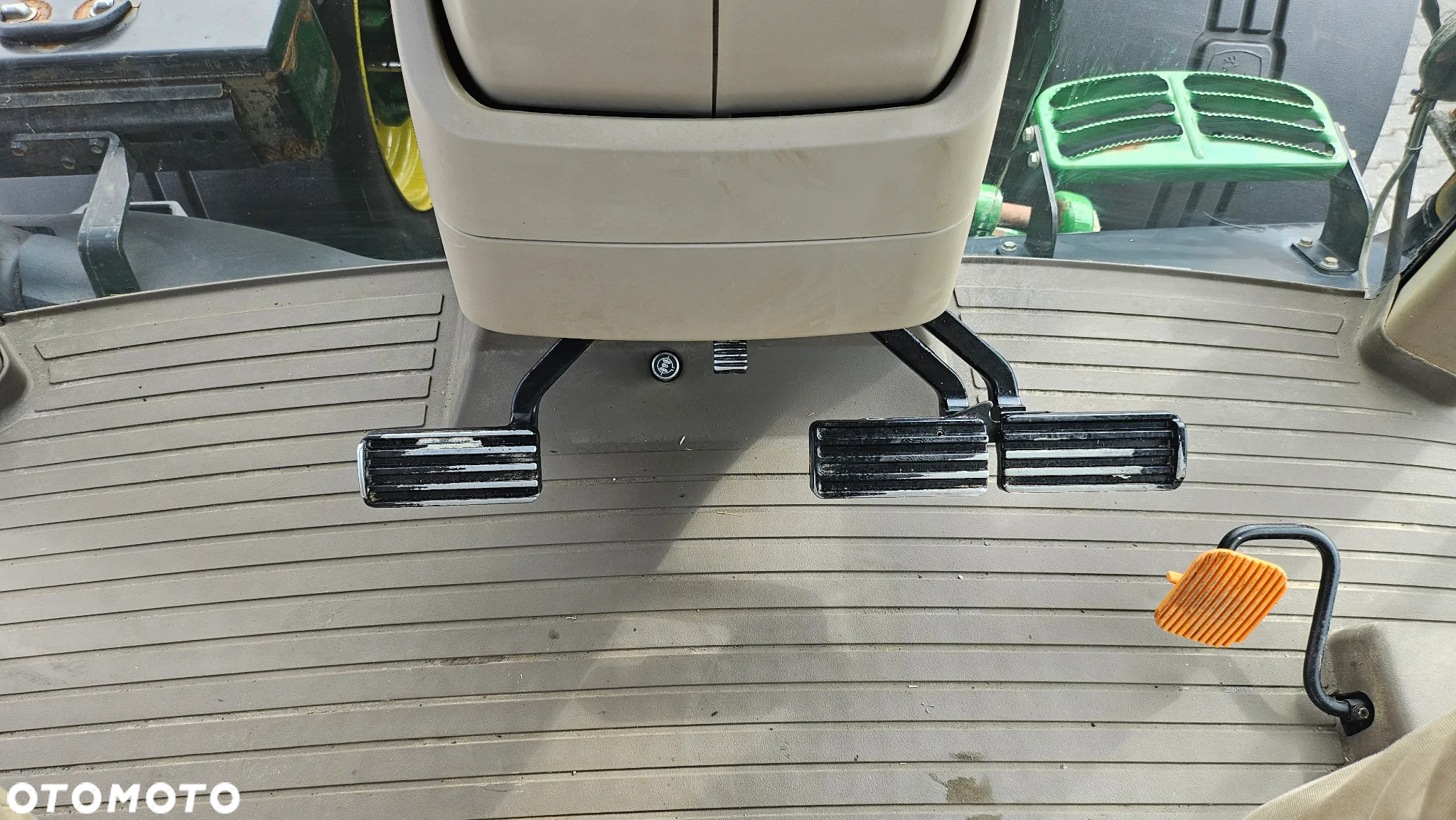 John Deere JD 7290R, AutoPowr 50 km/h, pneumatyka, przedni TUZ i WOM - 15