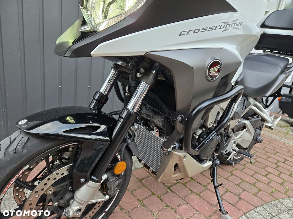 Honda VFR - 21