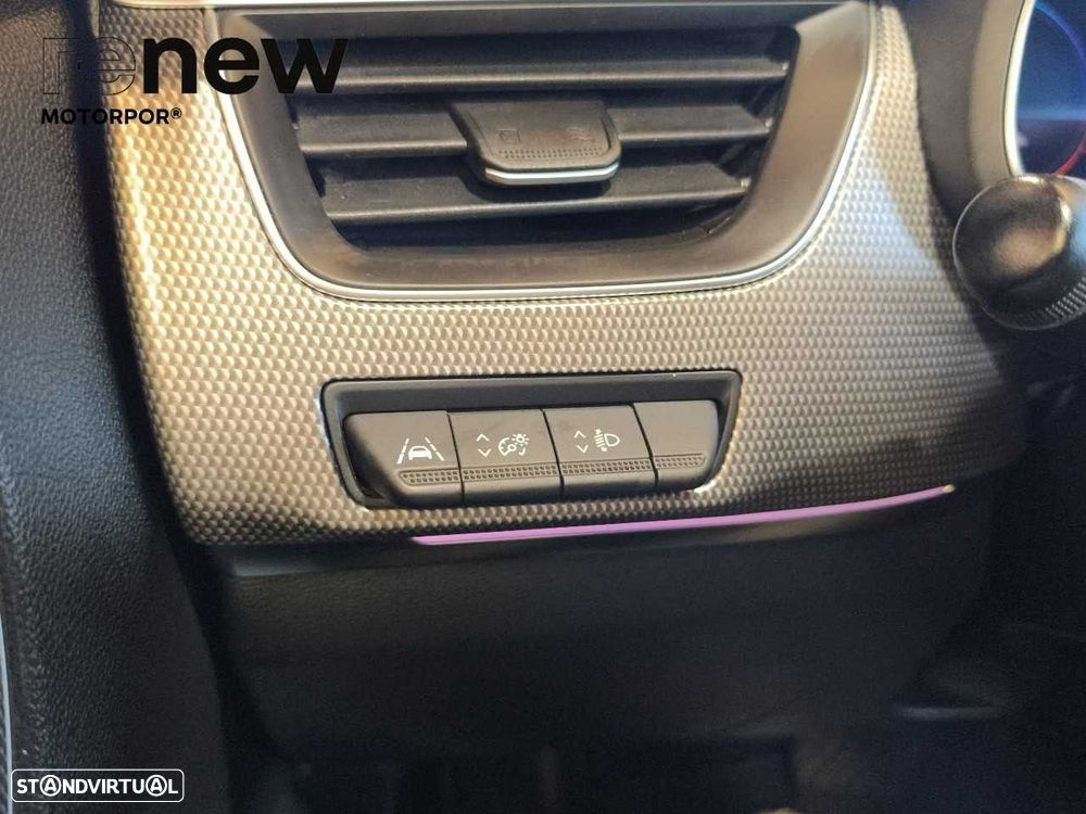 Renault Arkana 1.6 E-Tech Intens - 17