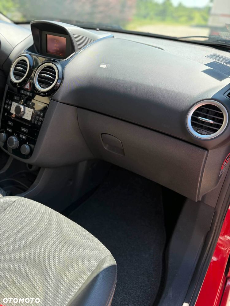 Opel Corsa 1.2 16V Cosmo - 10