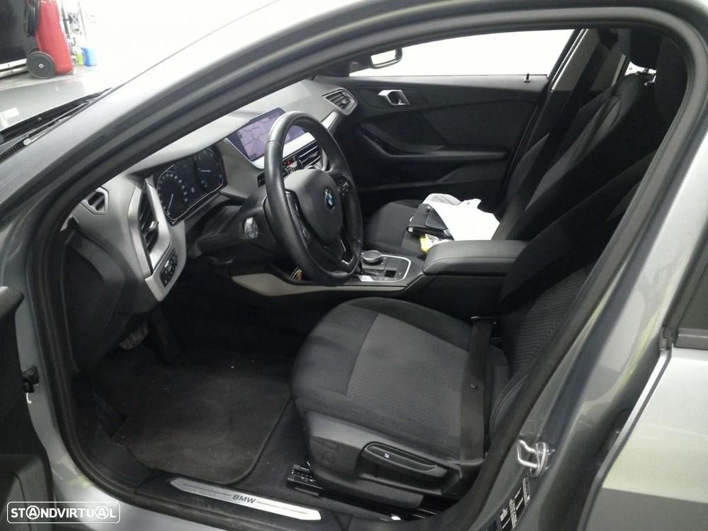 BMW 116 d Auto - 4