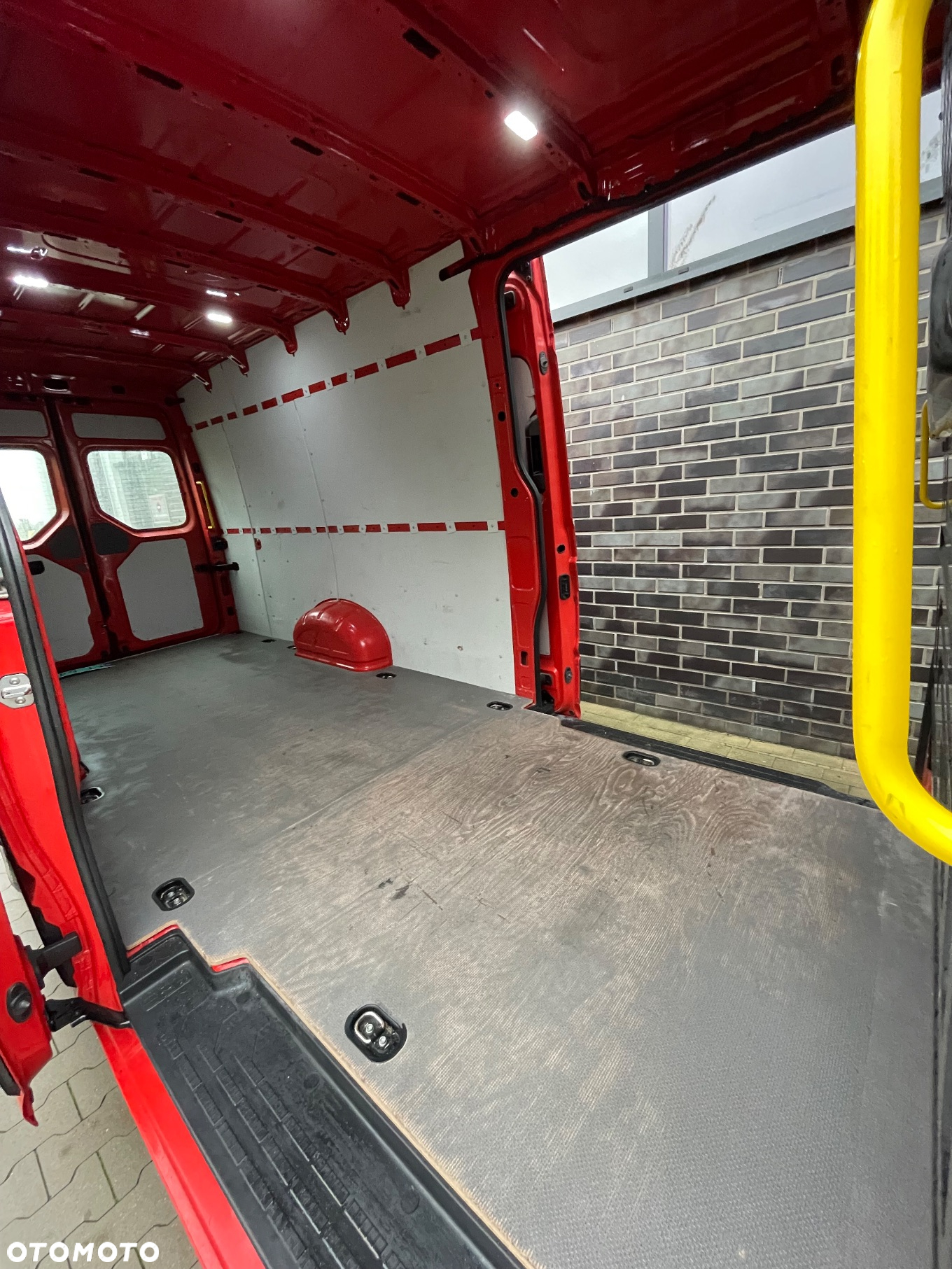 Volkswagen Crafter - 18