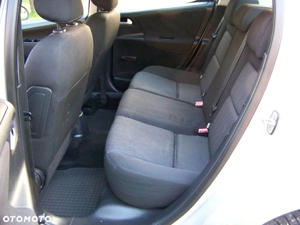 Peugeot 207 1.4 HDi Trendy - 19