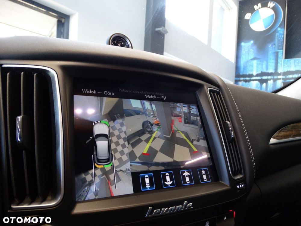 Maserati Levante - 22