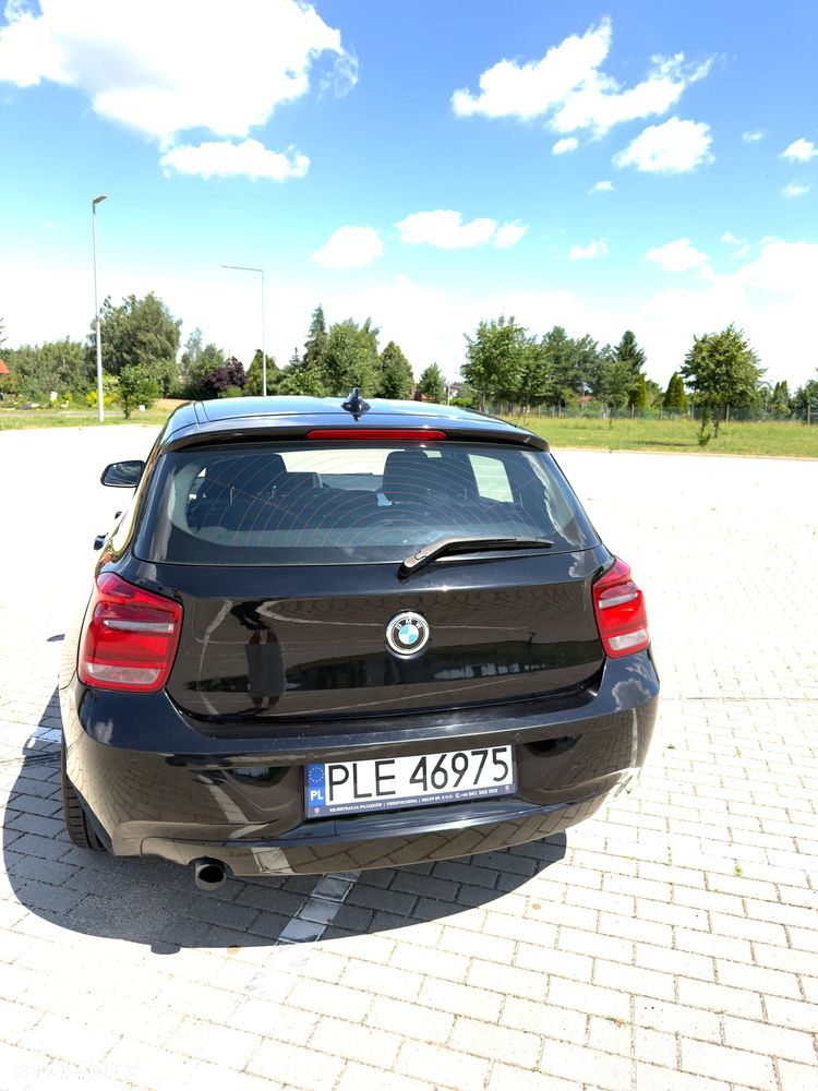 BMW Seria 1 116i - 6
