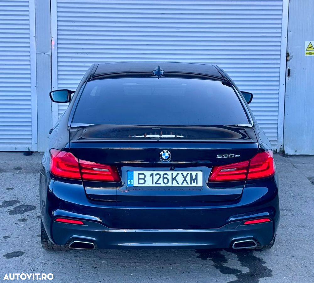 BMW Seria 5 530e Aut. M Sport Edition - 12