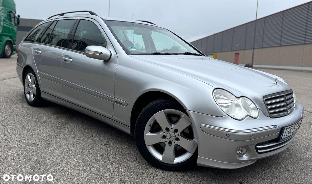 Mercedes-Benz Klasa C 180 T Kompressor Elegance - 9