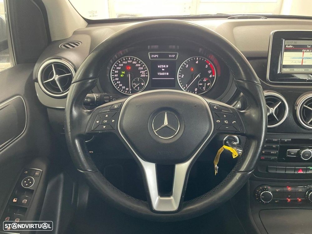 Mercedes-Benz B 180 CDI BlueEFFICIENCY Edition - 38