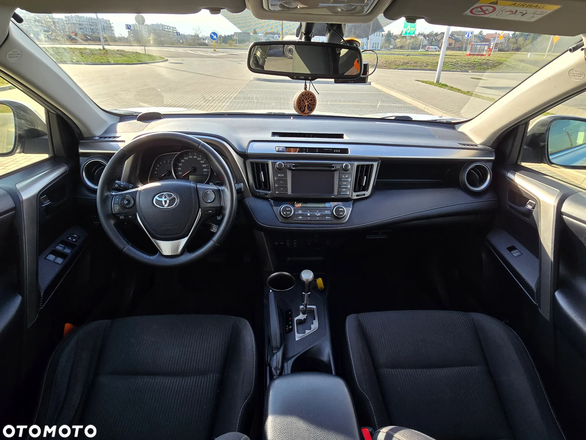 Toyota RAV4 - 7