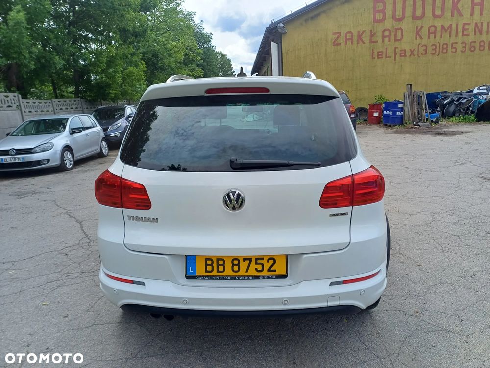 Volkswagen Tiguan 2.0 TDI DPF 4Motion BlueMotion Technology DSG Exclusive - 4
