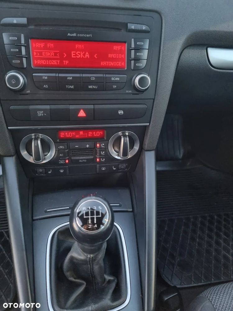 Audi A3 Sportback 1.6 Attraction - 17