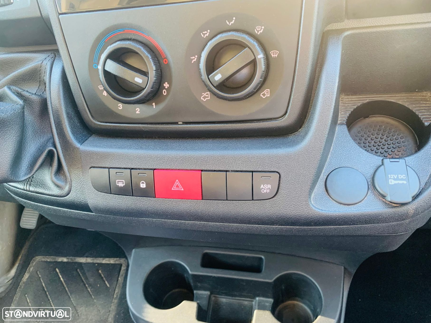 Peugeot Boxer 2.2 BlueHDi 335 L3 CD - 19
