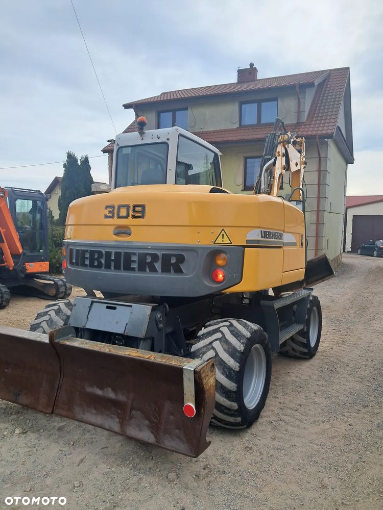 Liebherr 309 Litronic - 10