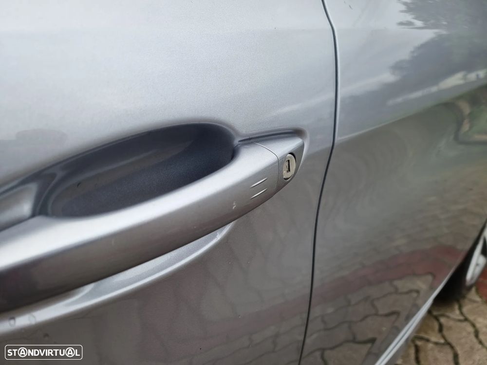 Peugeot 308 SW 1.5 BlueHDi GT EAT8 - 10