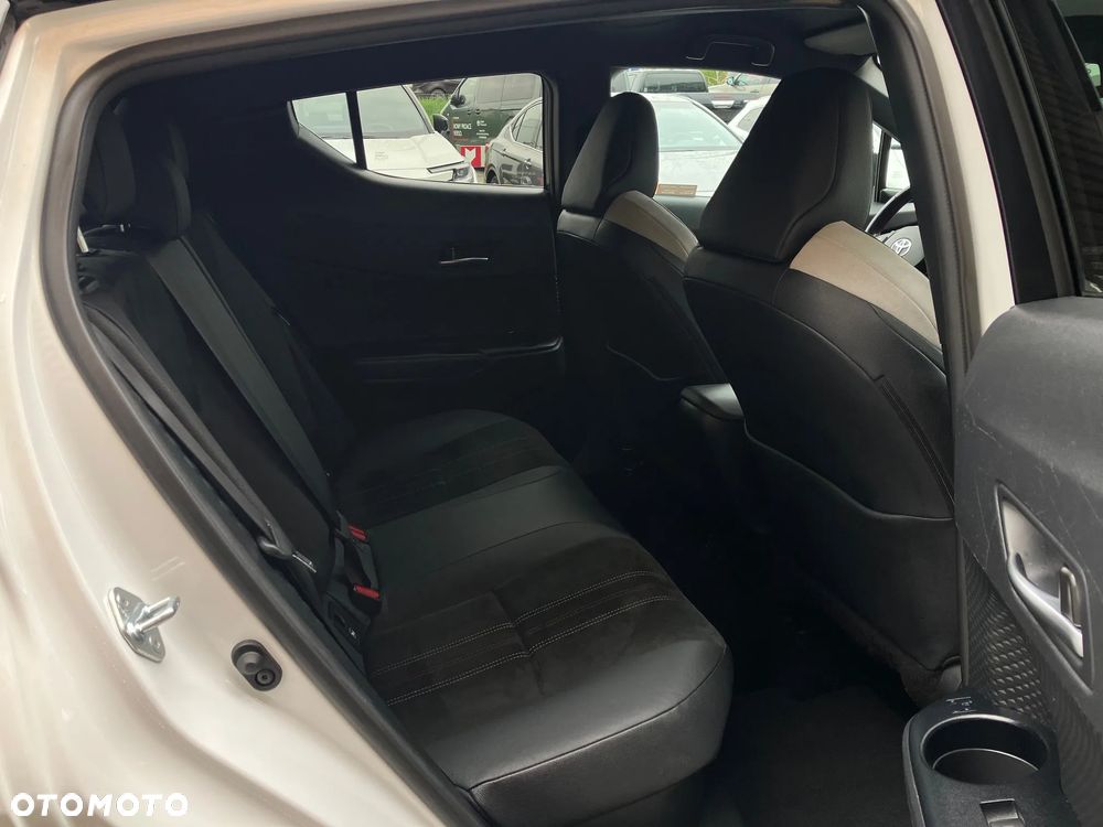 Toyota C-HR 1.8 Hybrid GPF GR Sport - 21