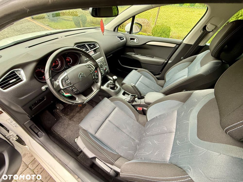 Citroën C4 VTi 120 Style - 26