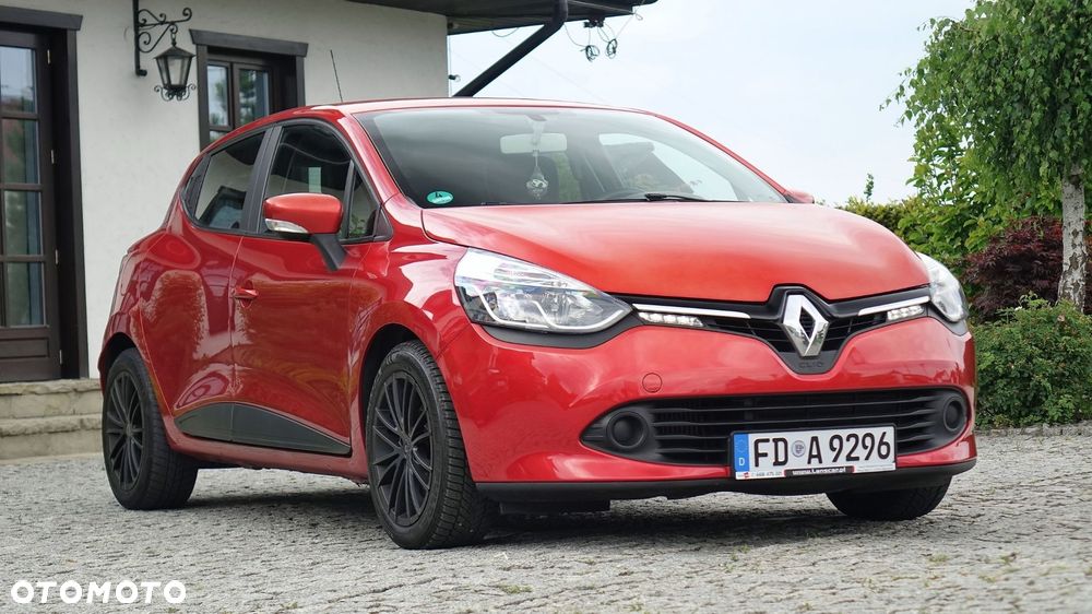 Renault Clio - 17