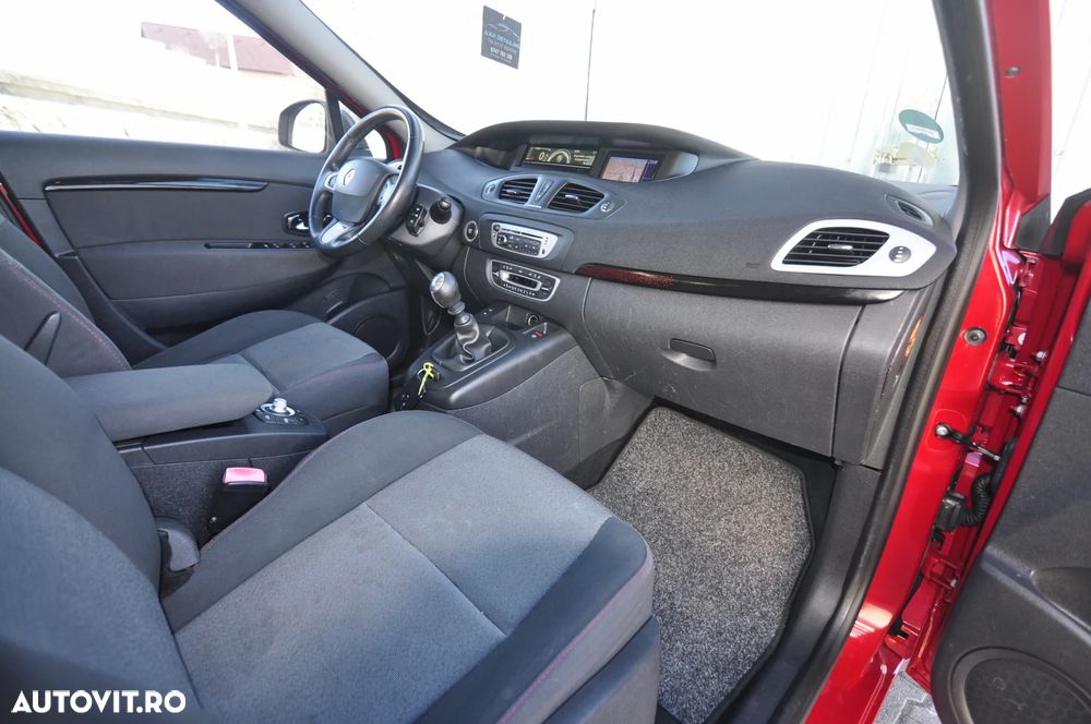 Renault Scenic - 21