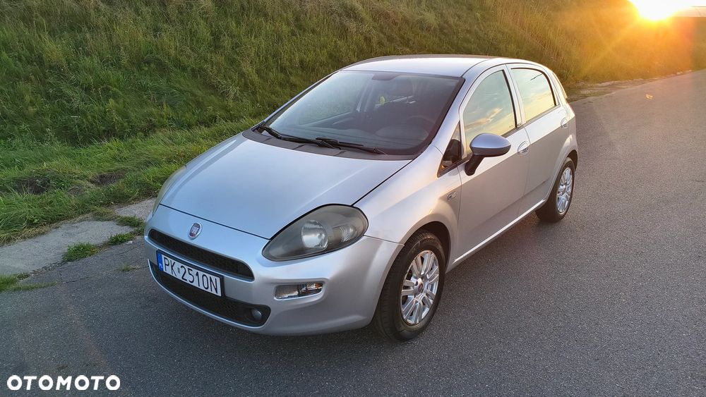 Fiat Punto 1.2 Young - 2