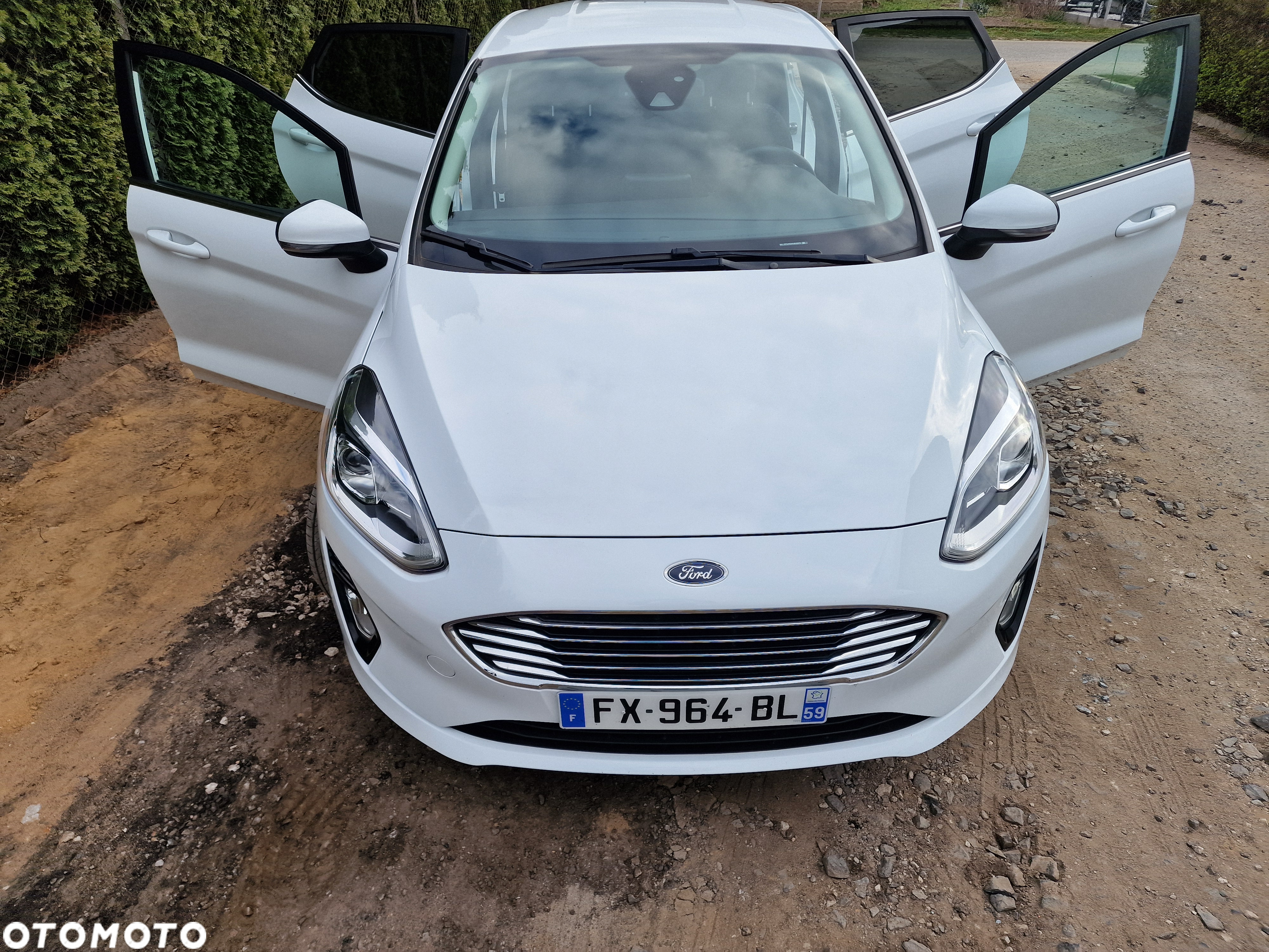 Ford Fiesta 1.0 EcoBoost S&S TITANIUM - 16