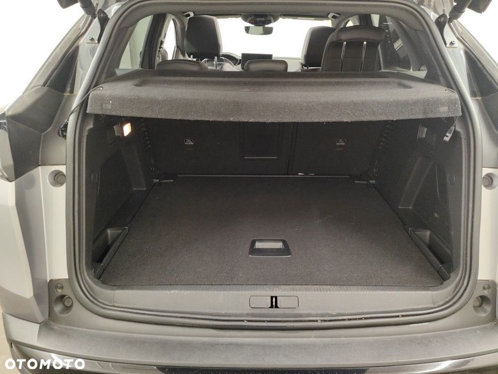 Peugeot 3008 1.5 BlueHDi GT S&S - 32